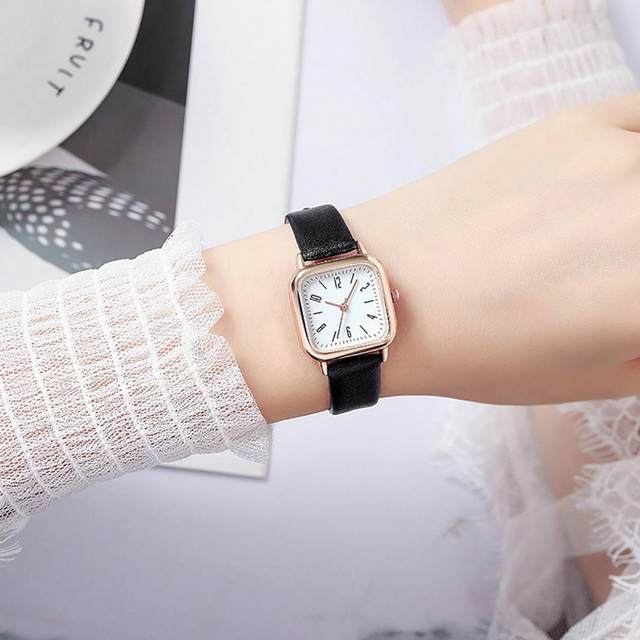 Elegant Women's Quartz Watch – Stylish Rose Gold Design with Leather Strap, Perfect for Every Occasion